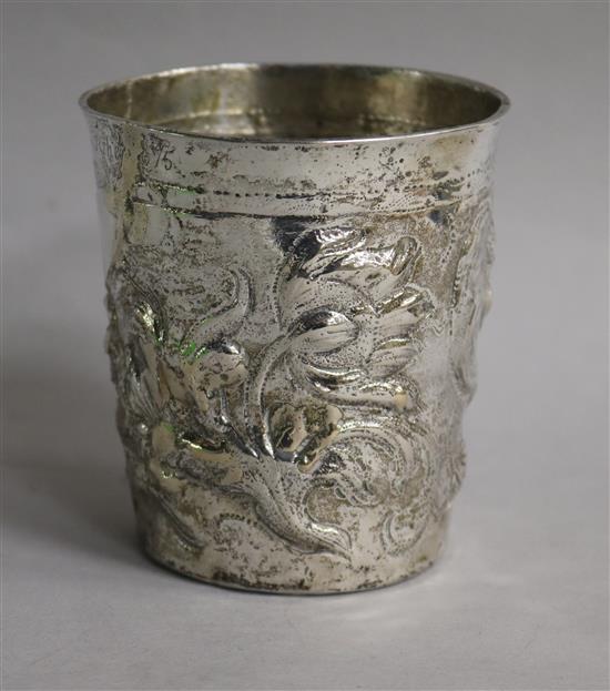 A late 18th? century continental white metal beaker (a.f.), 86mm.